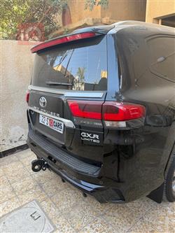 تويوتا لاندكروزر